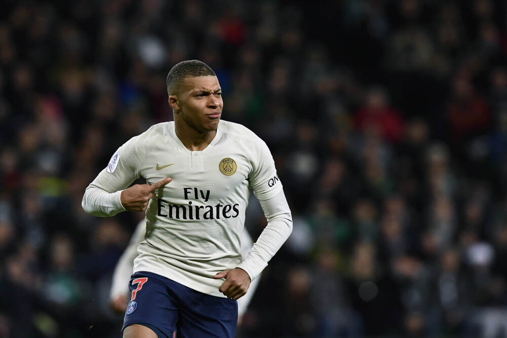 塔利斯卡：从未和安帅有交流，想入选国家队必须在俱乐部全力以赴